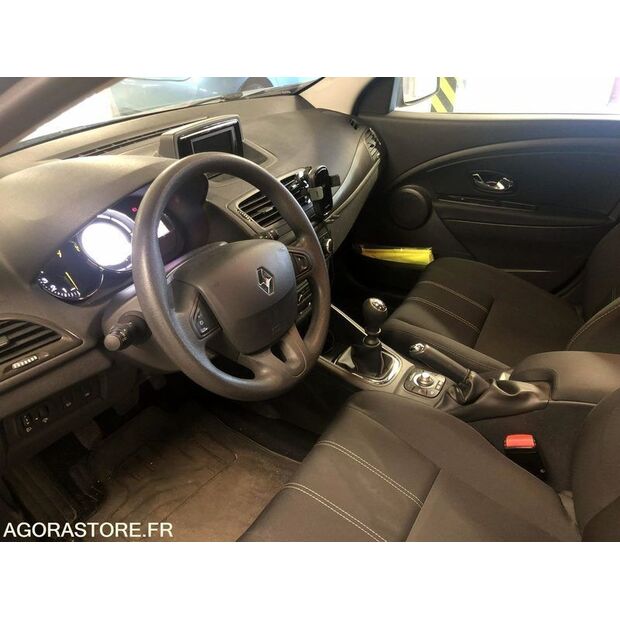 2016 رينو Megane-43961661