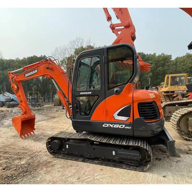 2023 Doosan DX60-9-43961727