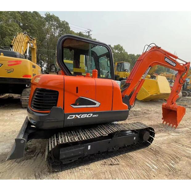 2023 Doosan DX60-9-43961731