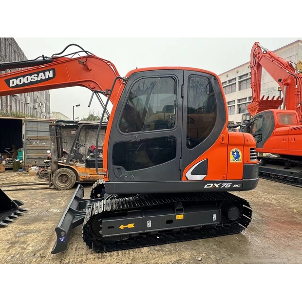 2024 Doosan DX75-43961738