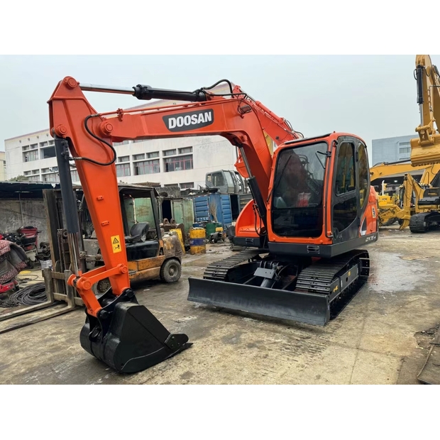 2024 Doosan DX75-43961742