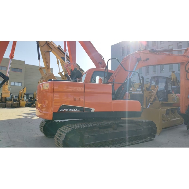 2024 Doosan DX140LC-43961750