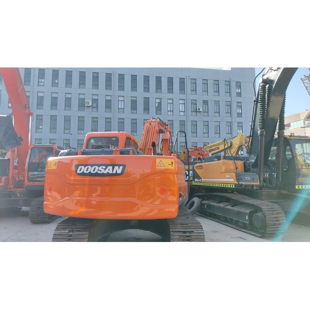 2024 Doosan DX140LC-43961751