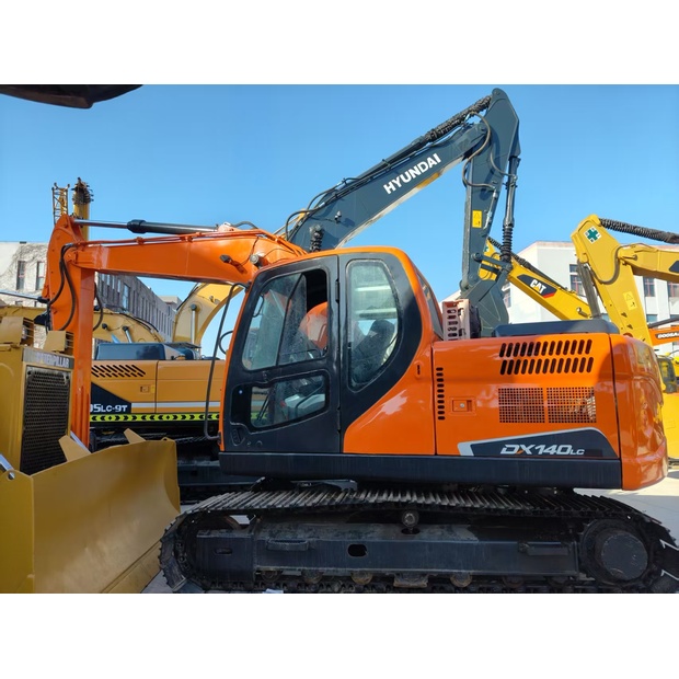 2024 Doosan DX140LC-43961754