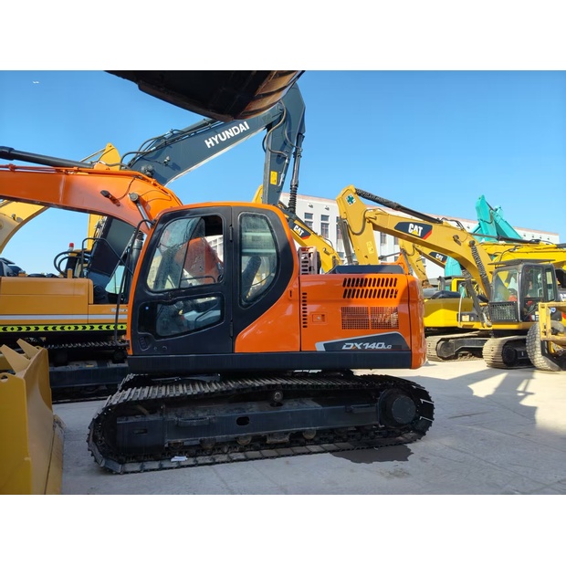 2024 Doosan DX140LC-43961755