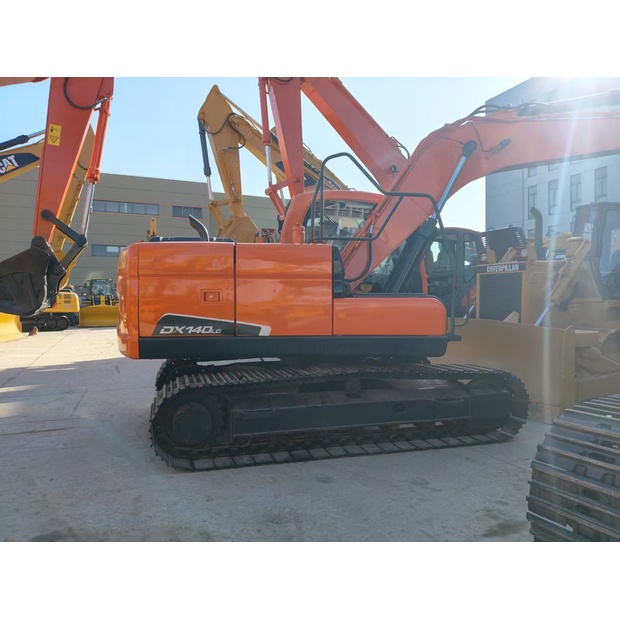 2024 Doosan DX140LC-43961756