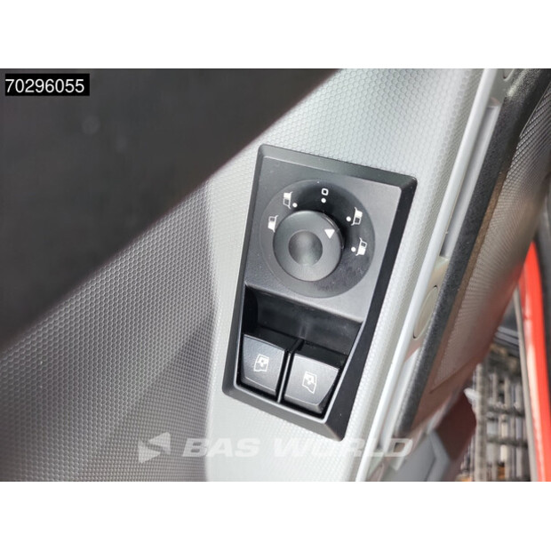 2019 Renault C440-43962129