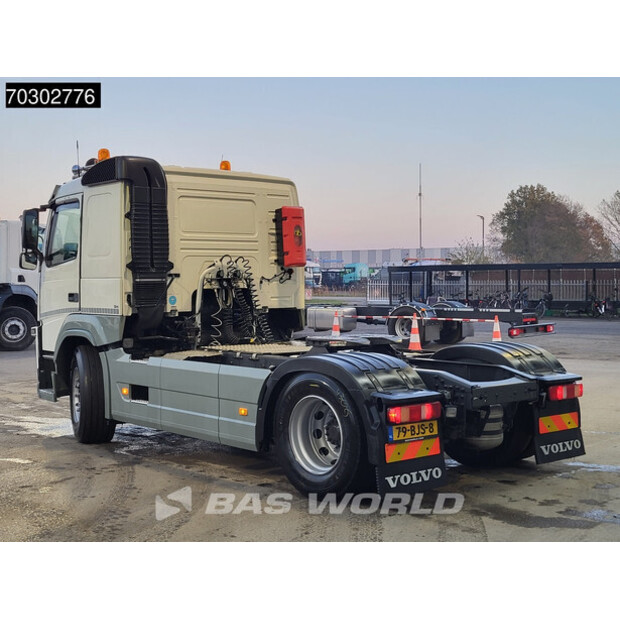 2017 فولفو FM 370-43963523