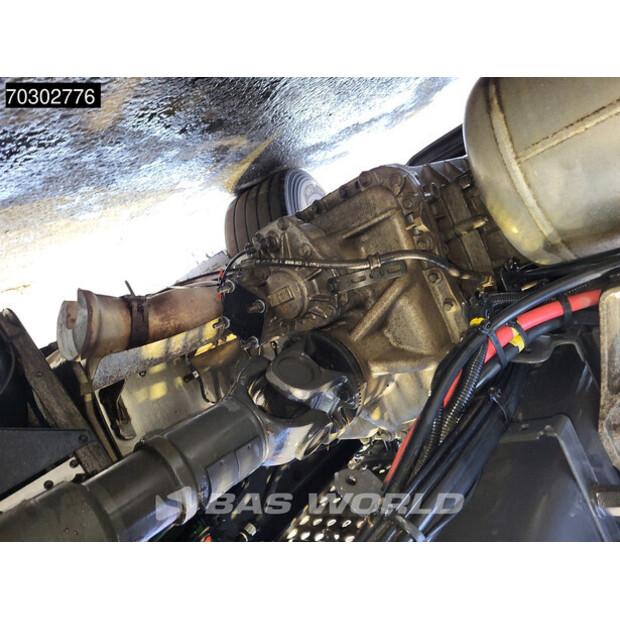 2017 فولفو FM 370-43963530