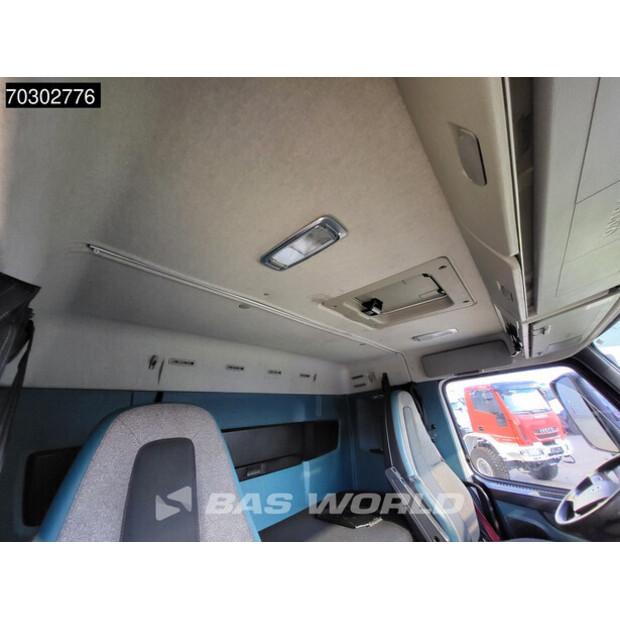 2017 فولفو FM 370-43963547