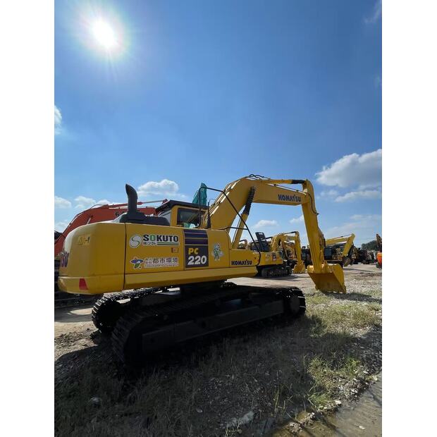 2023 كوماتسو PC220-43964643