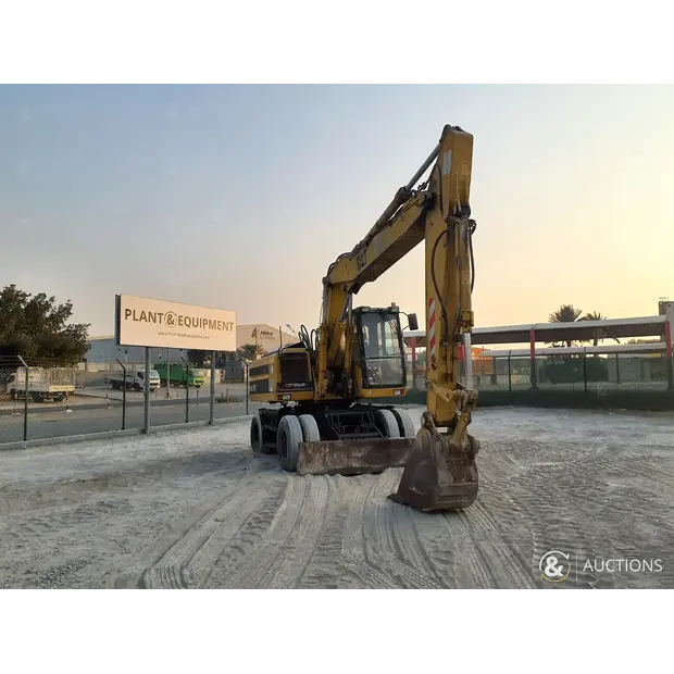 2002 كاتربيلر M318-43964748