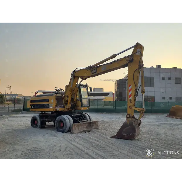 2002 كاتربيلر M318-43964749