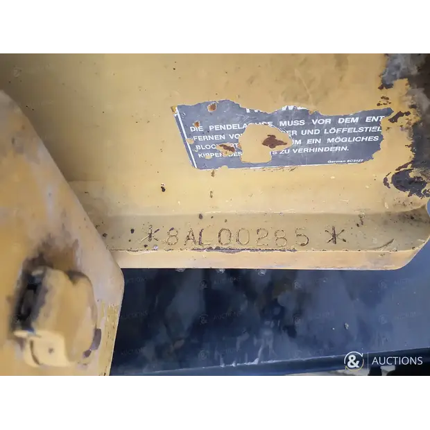 2002 كاتربيلر M318-43964766