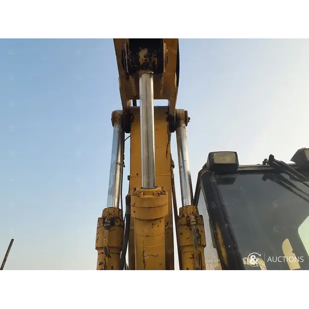 2002 كاتربيلر M318-43964787