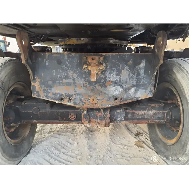 2002 كاتربيلر M318-43964800