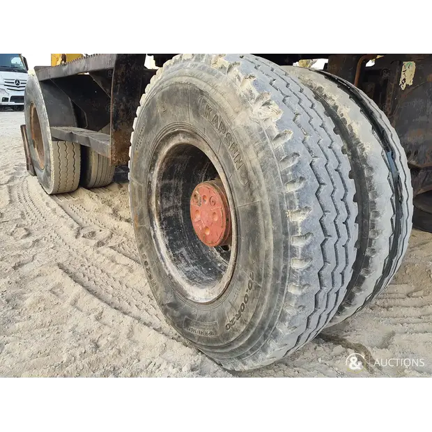 2002 كاتربيلر M318-43964813