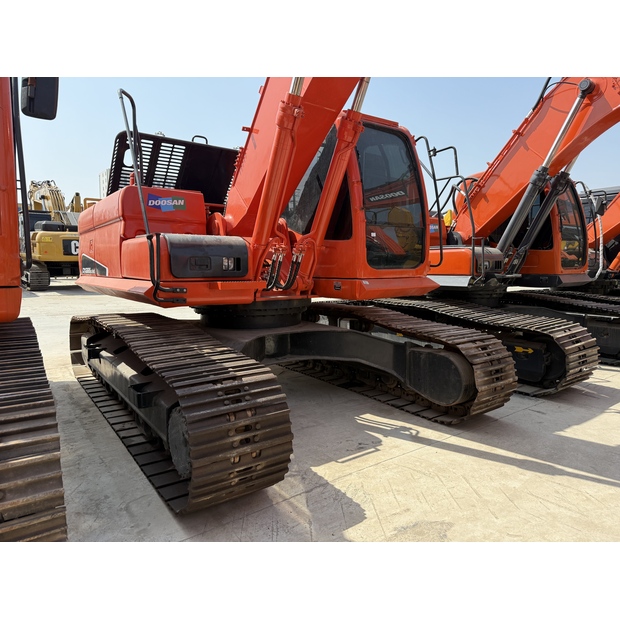 2024 Doosan DX225LC-9C-43964834