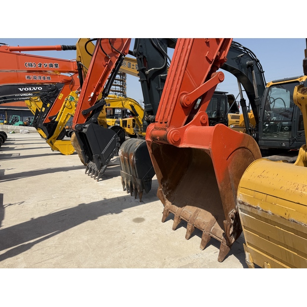 2024 Doosan DX225LC-9C-43964838