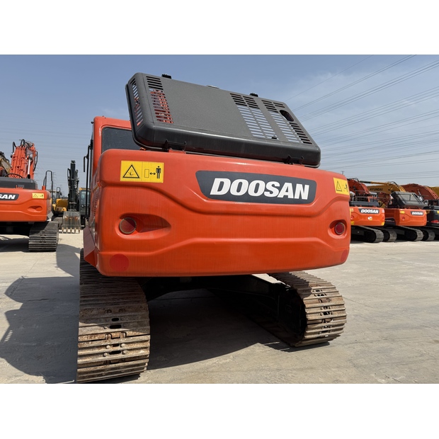 2024 Doosan DX225LC-9C-43964843
