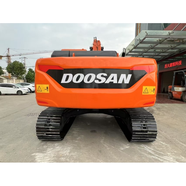 2024 Doosan DX225LCA-43964905