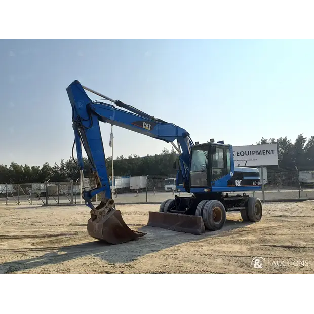 2004 Caterpillar M318-43965001