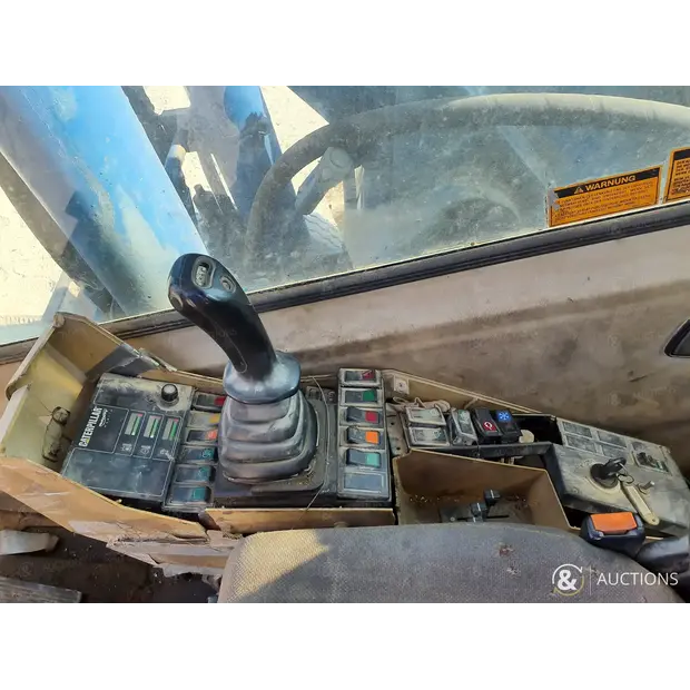 2004 Caterpillar M318-43965097