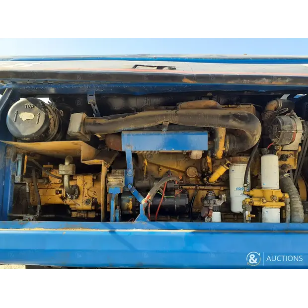 2004 Caterpillar M318-43965118