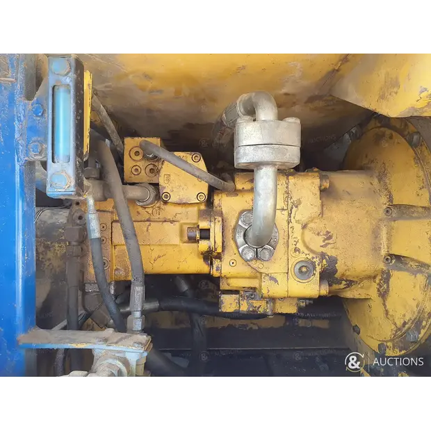 2004 Caterpillar M318-43965164