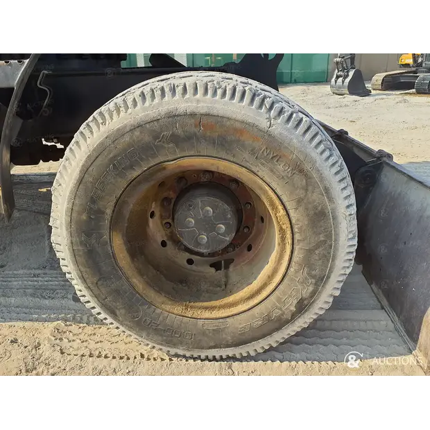 2004 Caterpillar M318-43965261