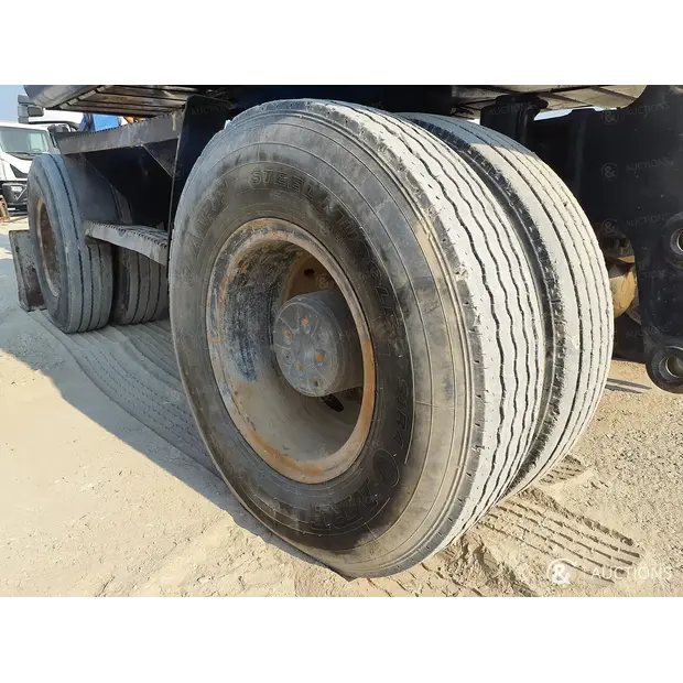 2004 Caterpillar M318-43965270