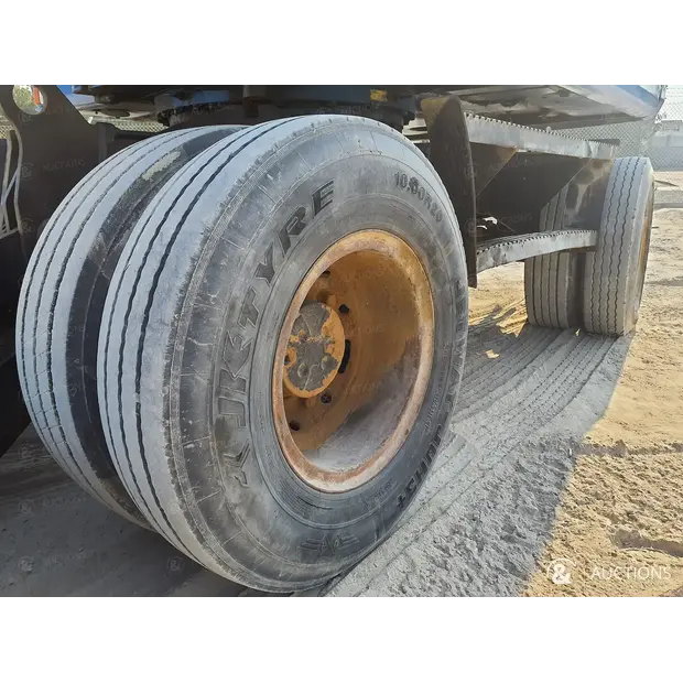 2004 Caterpillar M318-43965277