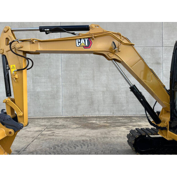 2017 Caterpillar 305.5E2-43965541