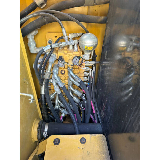2017 Caterpillar 305.5E2-43965562