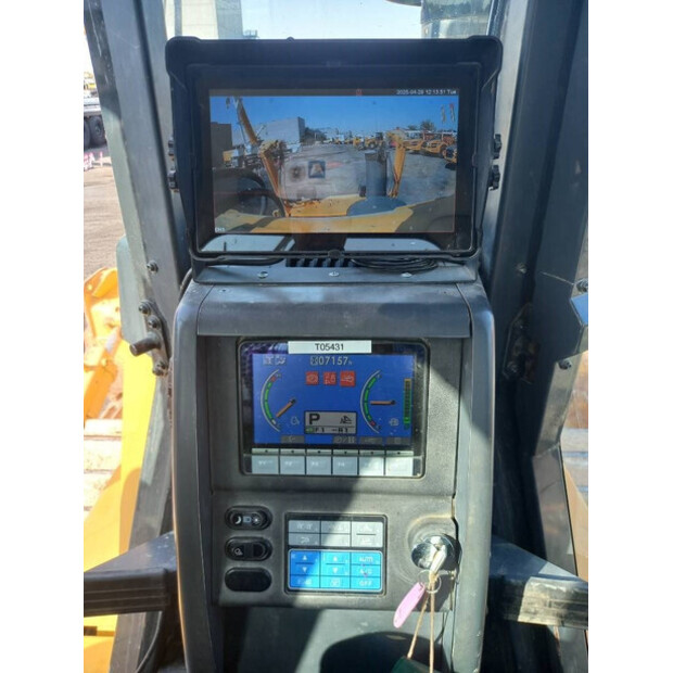 2023 Komatsu D155A-6R-43965584