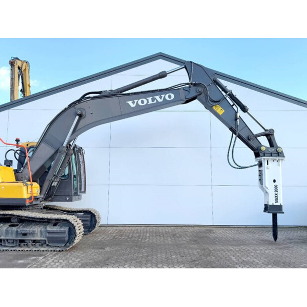 2025 فولفو EC220D-43966128