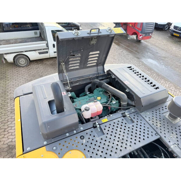 2025 فولفو EC220D-43966137