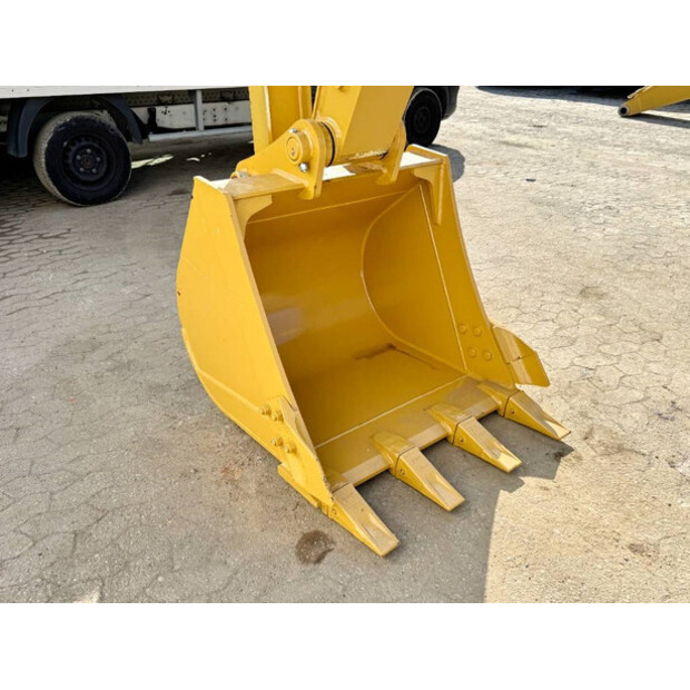 2024 Caterpillar 323D3-43966158