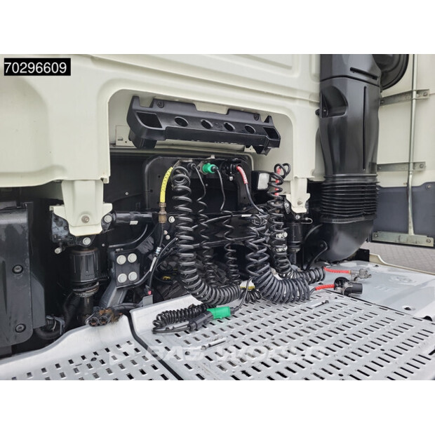 2018 داف XF 480-43966578