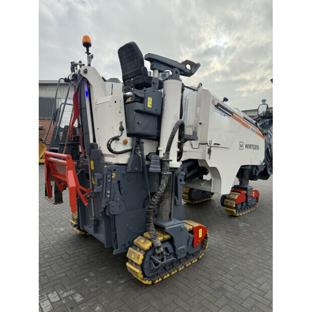 2017 Wirtgen W100CFI-43966840