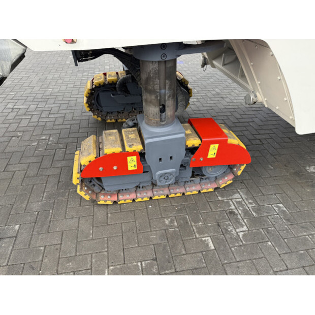 2017 Wirtgen W100CFI-43966846