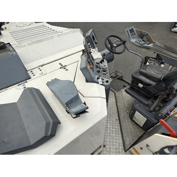 2017 Wirtgen W100CFI-43966876