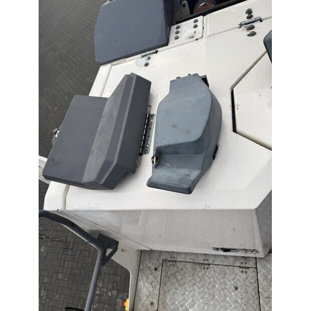 2017 Wirtgen W100CFI-43966883