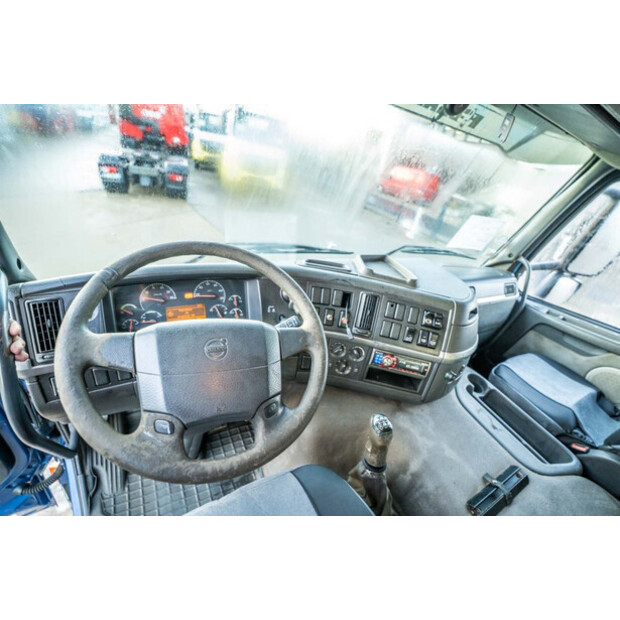 2005 Volvo FM300-43967097