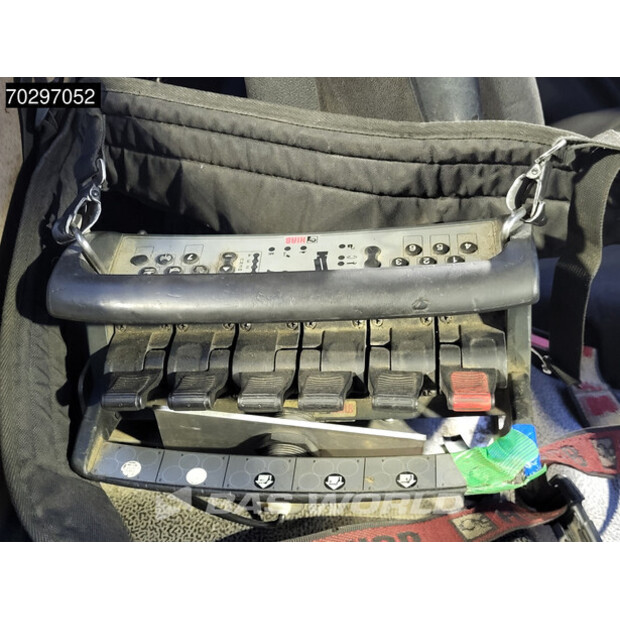 2016 داف CF 370-43967557