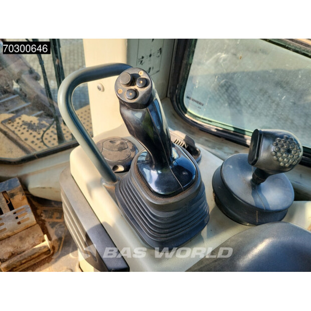 2010 Liebherr PR 764-43967610