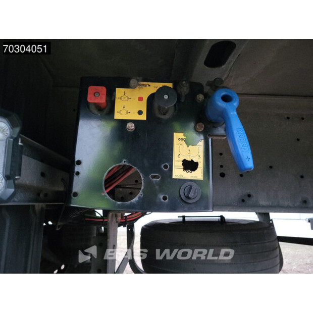 2017 Schmitz Cargobull SCB*S3B-43967648