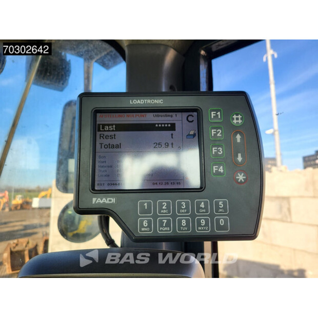 2018 Hyundai HL980XT-43967745