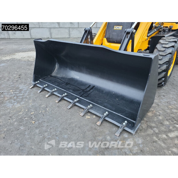 2025 JCB 3DX Plus-43967771