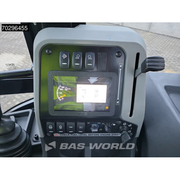 2025 JCB 3DX Plus-43967798